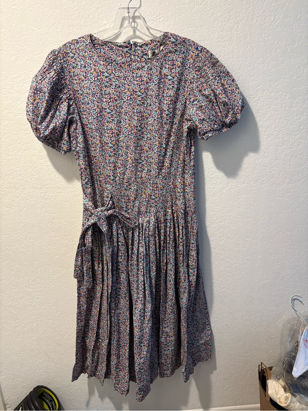 Floral Puff-Sleeve Midi Dress in Multi